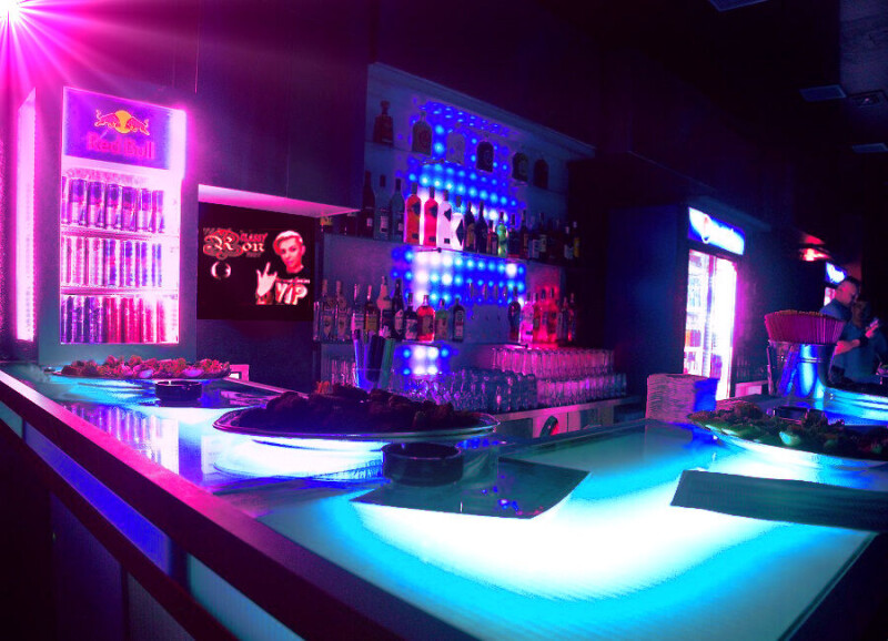 Bar 2